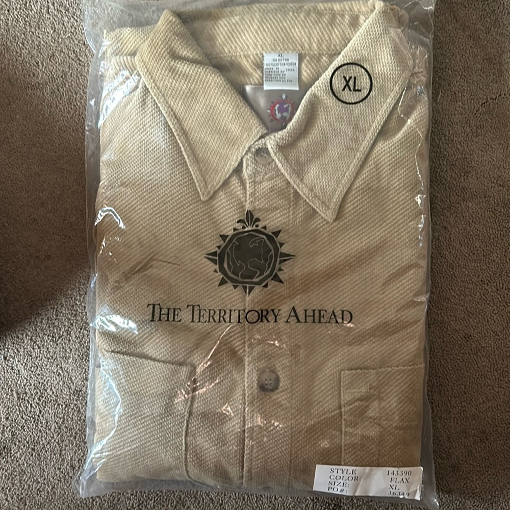 NEW IN PLASTIC THE TERRITORY AHEAD button-down 100%cotton flax colored shirt XL